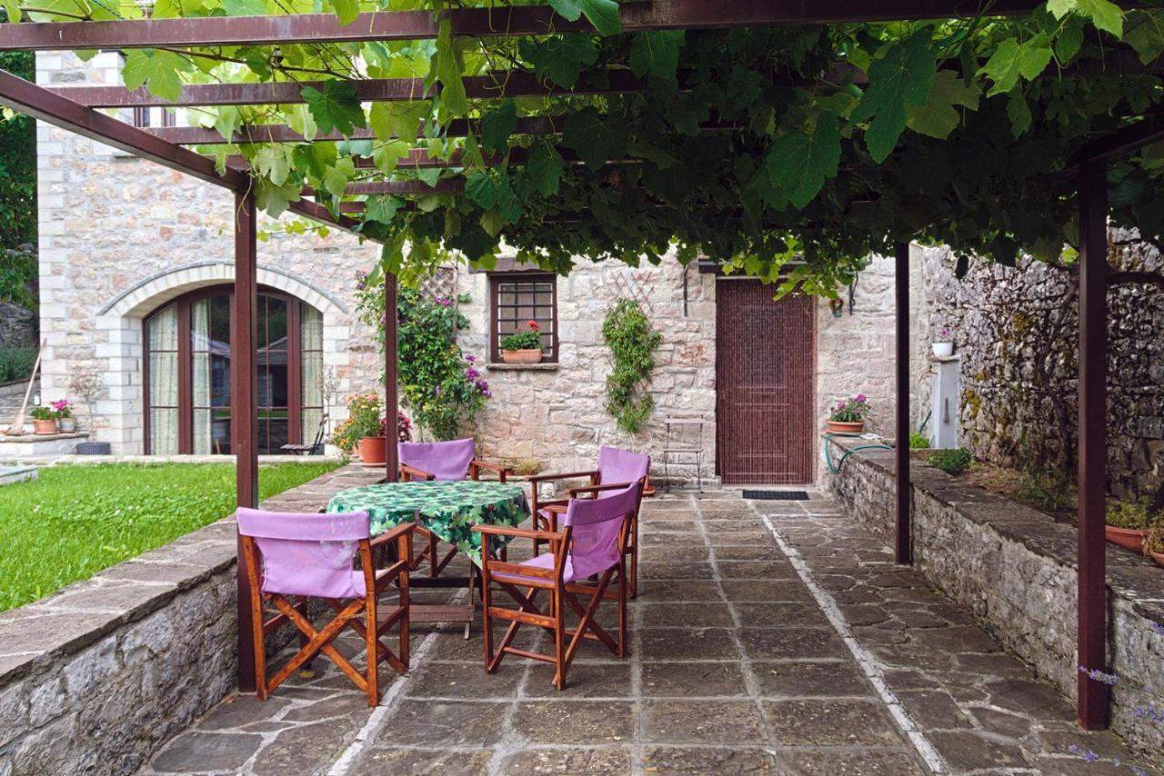 Guesthouse Lucas Zagori Εξωτερικό φωτογραφία